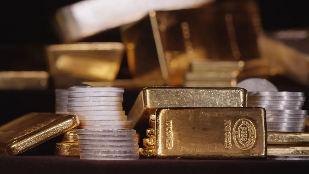 Gold IRA storage guide - IRS-approved depository vs home safe